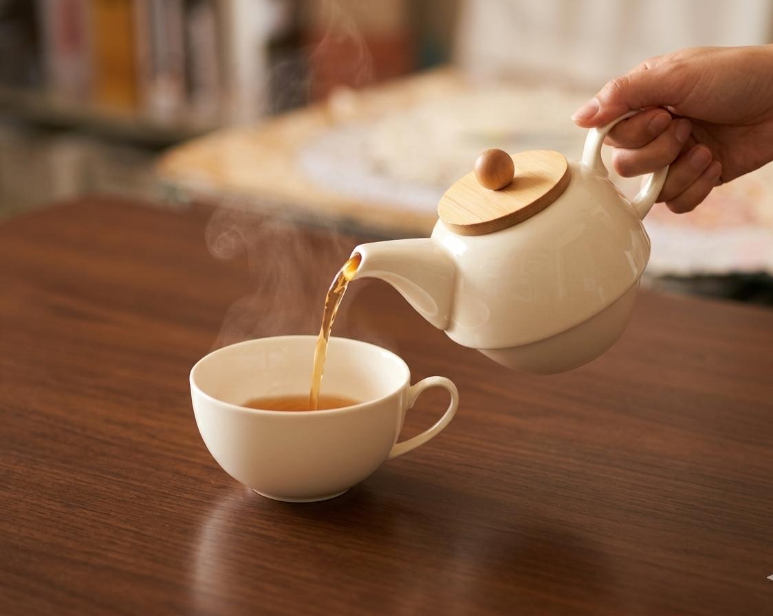 طقم براد مع فنجان سيراميك غطاء خشب AZ-1256